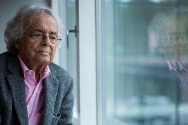 « Pourquoi Adonis ? » : Aymen Hacen interpelle Emmanuel Macron