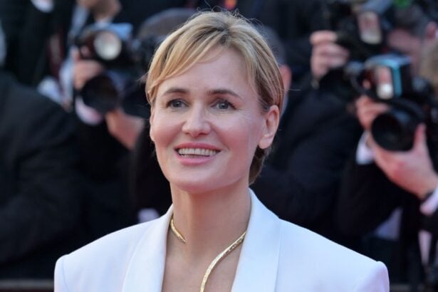 « Mémoire de fille » : comment Judith Godrèche filme le regard d’Annie Ernaux