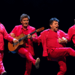 Les Wriggles : chanson, humour et théâtre sur scène