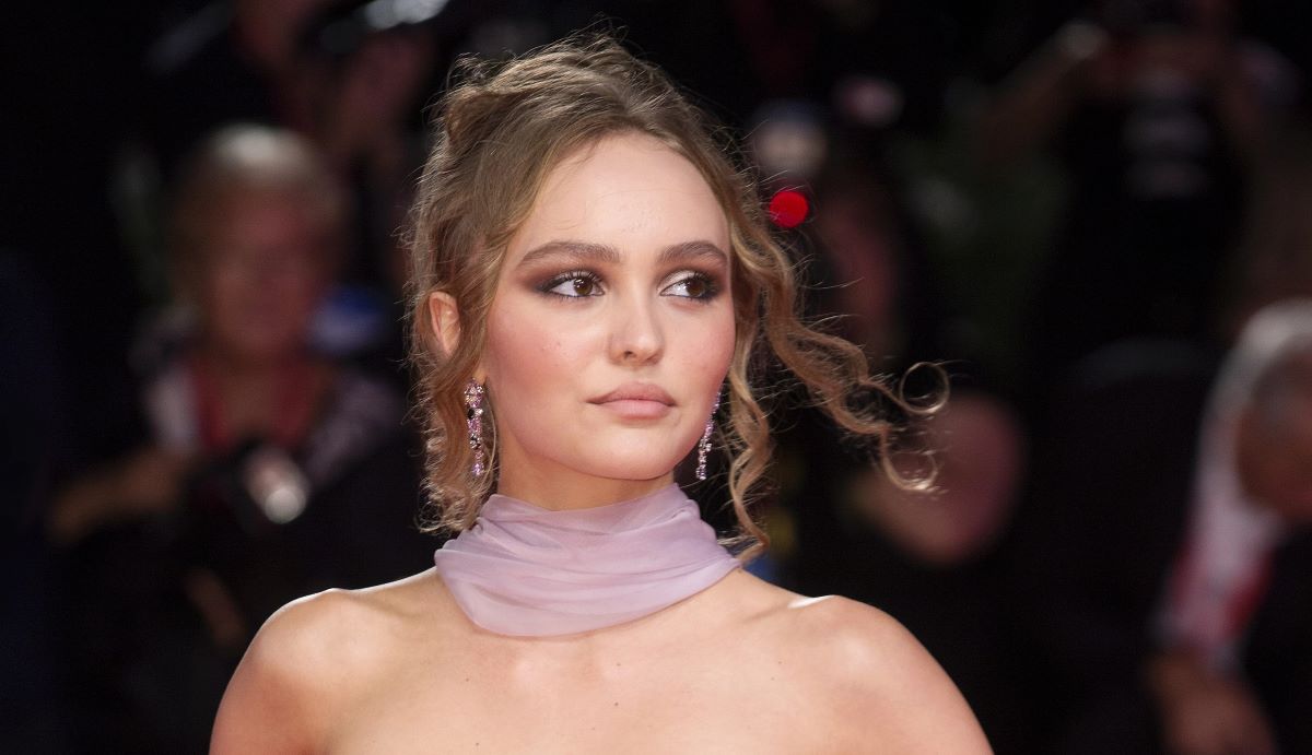 Playmates : Lily-Rose Depp dans le film de Lorraine Nicholson