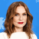 Ni vue, ni connue : Isabelle Huppert dans la peau d’une figurante