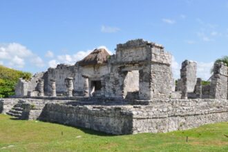 Tulum au Mexique : patrimoine maya, nature et création artistique