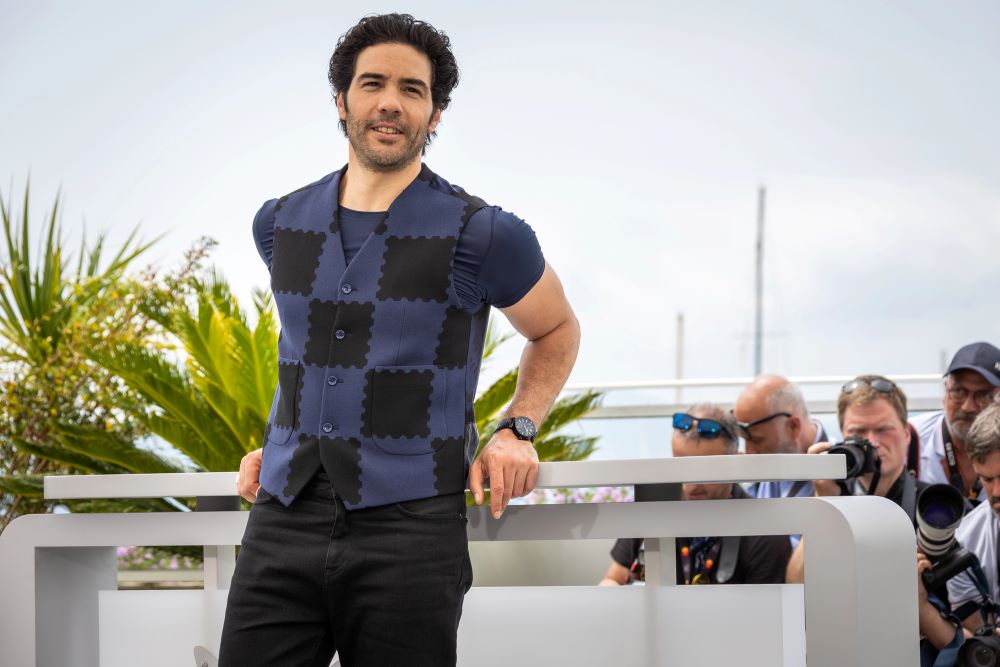 Tahar Rahim dans Les Misérables 
